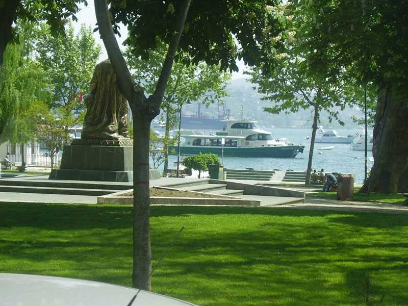 حديقة بيبك Bebek Parkı