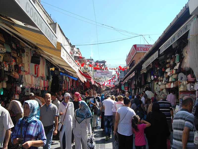 سوق محمود باشا Mahmut Paşa Çarşısı