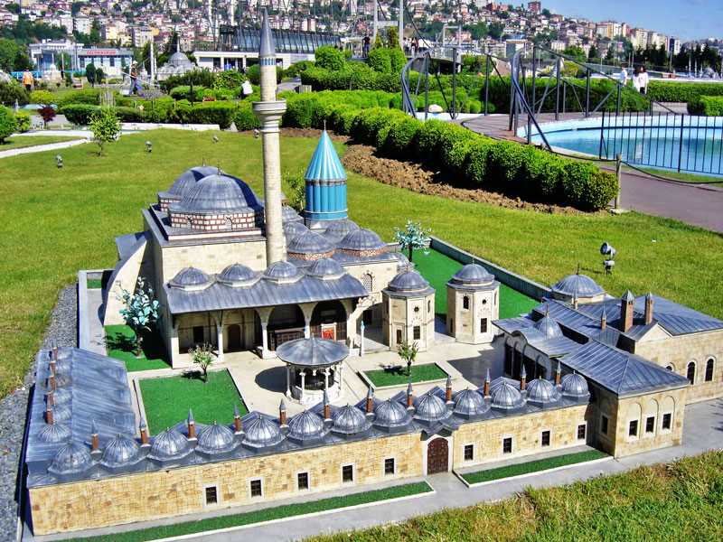 حديقة مينا تورك Miniatürk